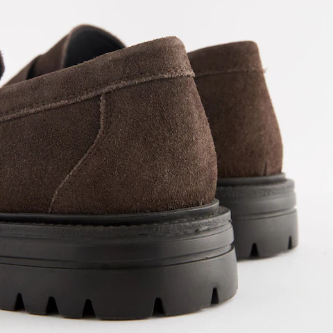 Elegante mocasines de ante para hombre