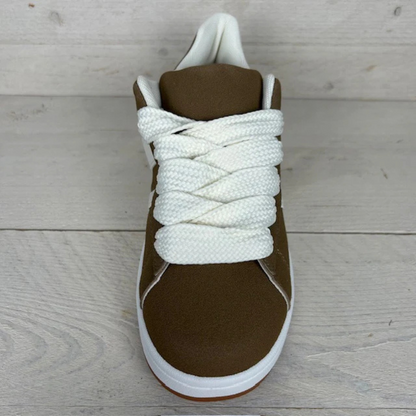 Zapatillas unisex con un toque deportivo clásico