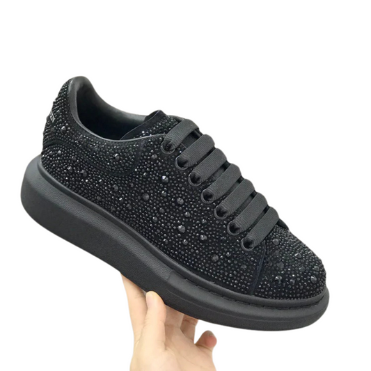 Zapatos cómodos con diamantes y suela alta