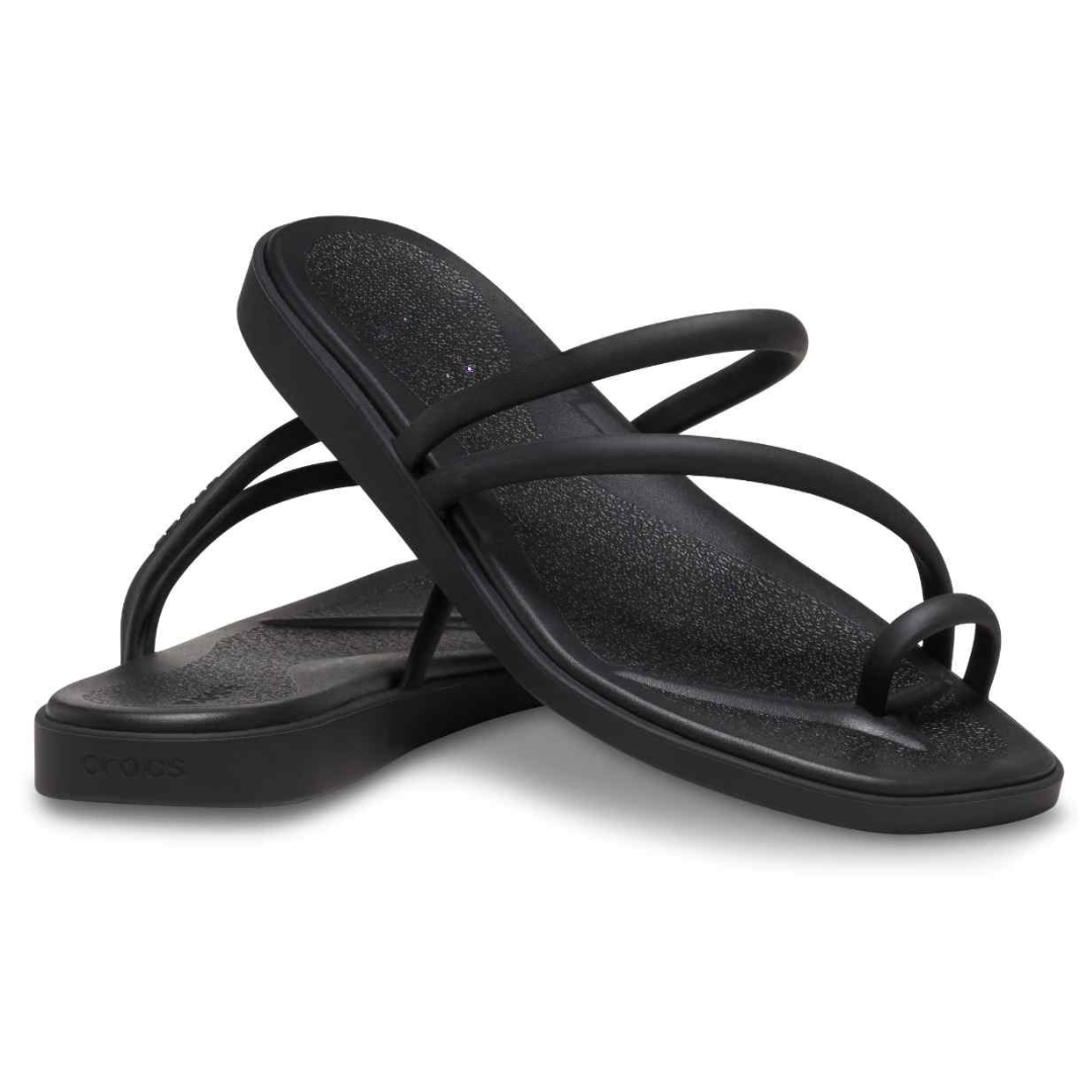 Sandalias de tiras cruzadas con estilo urbano