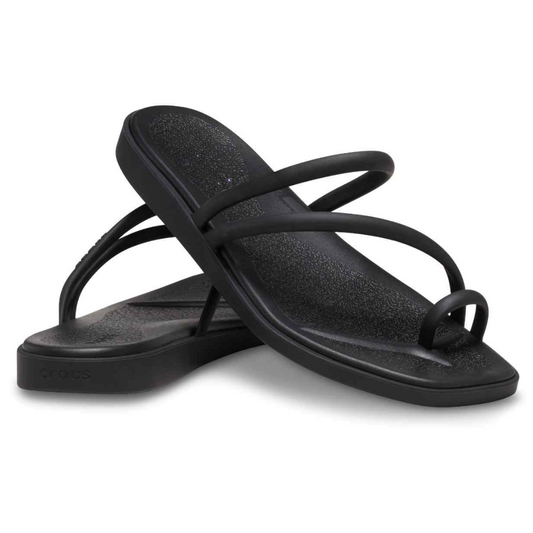 Sandalias de tiras cruzadas con estilo urbano