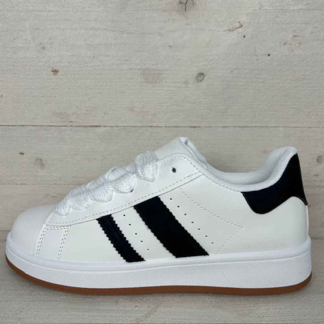 Zapatillas unisex con un toque deportivo clásico