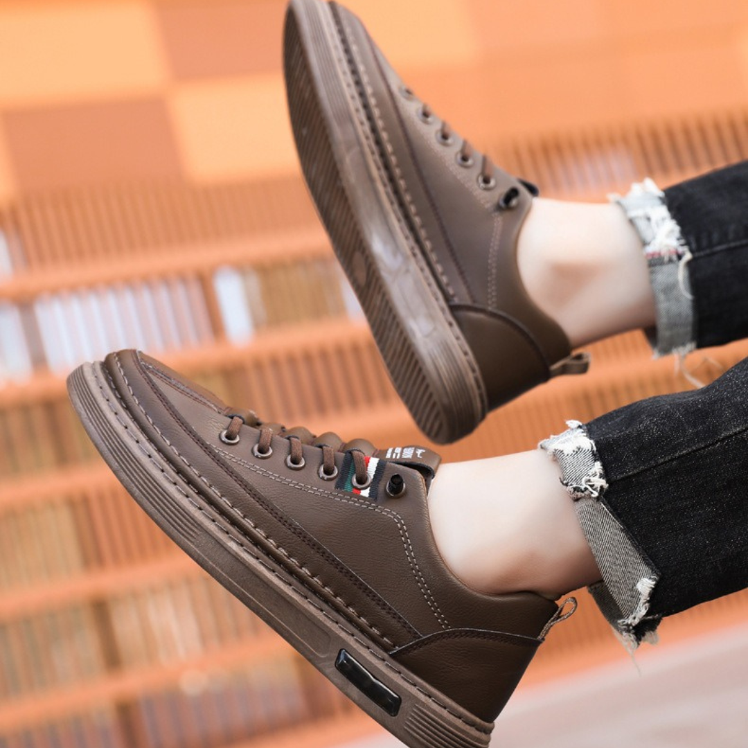 Zapatillas casuales de cuero genuino con suela flexible para hombre®