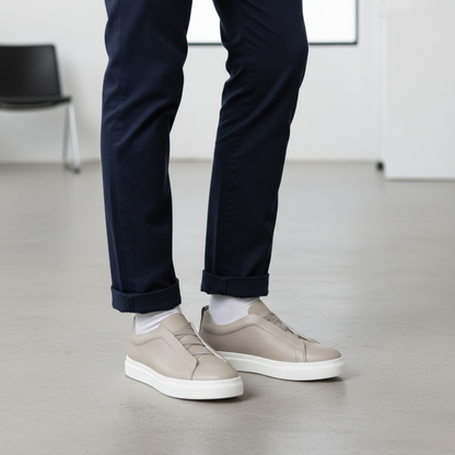 Zapatilla Casual de Piel con Elástico®