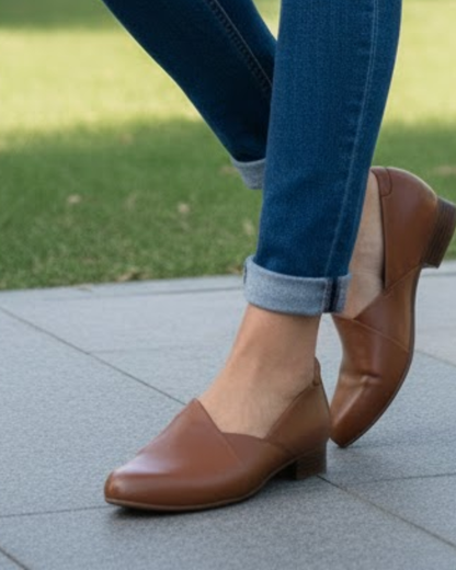 Mocasín Estilizado de Diseño Contemporáneo Para Mujer