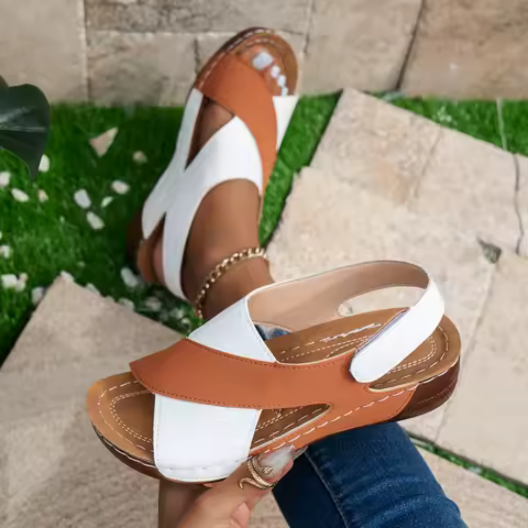 Sandalias ortopédicas bicolor para mujer con suela antideslizante y diseño de tiras cruzadas