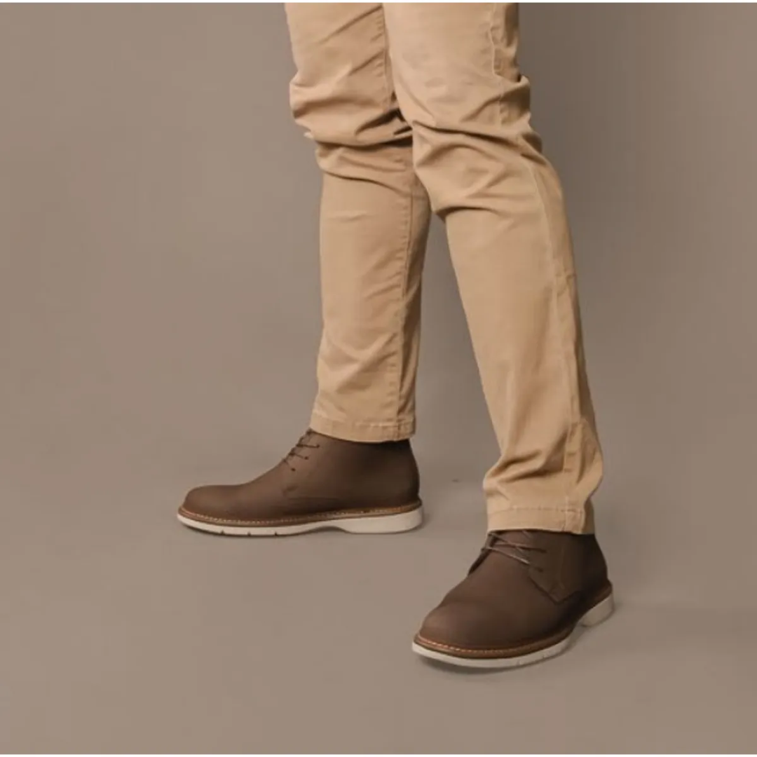 Botines de Estilo Robusto en Cuero para Hombre