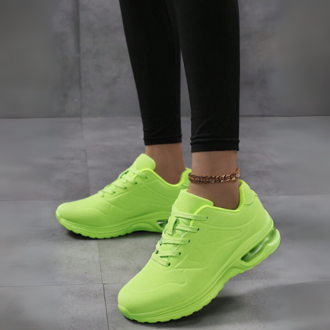 Calzado Deportivo para Mujer de Suela Gruesa y Estilo Urbano