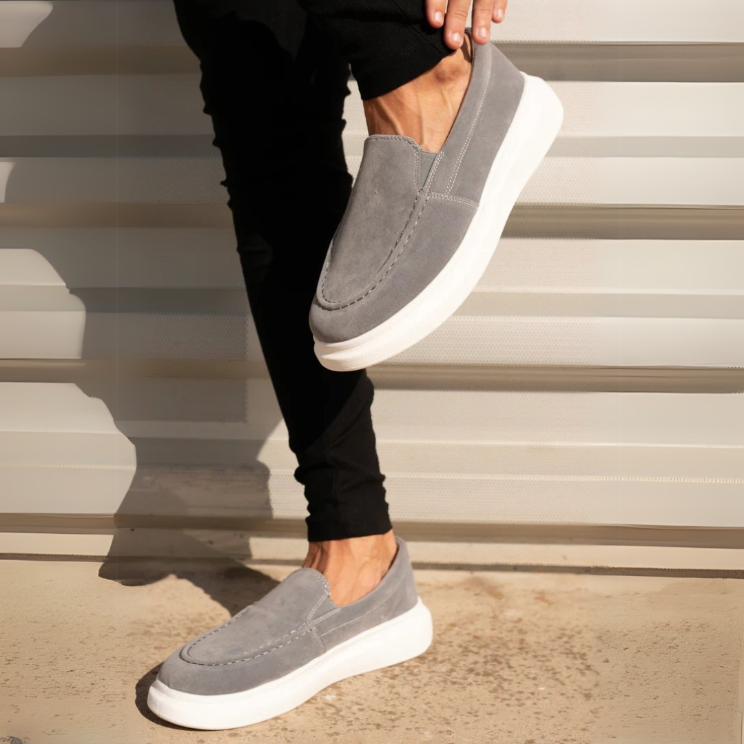 Mocasines elegantes de gamuza para hombre