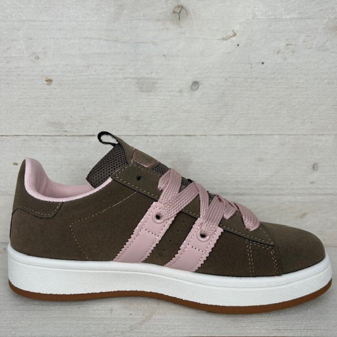 Zapatillas unisex con un toque deportivo clásico